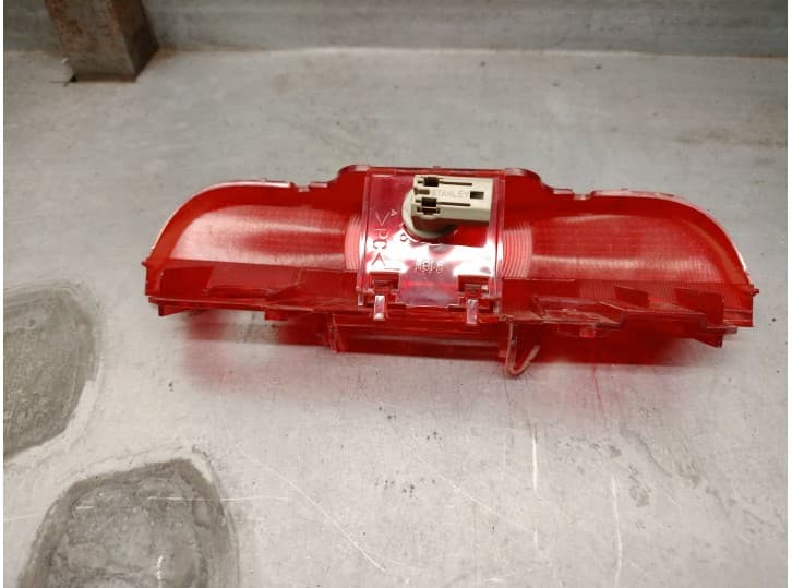 Recambio de luz central de freno para mazda 2 (dy) 1.4 cd referencia OEM IAM D35051580C 3