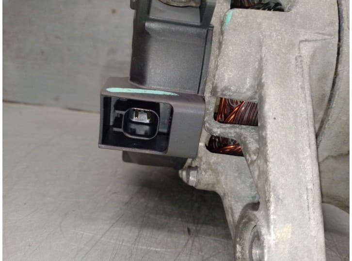 Recambio de alternador para jeep compass (mk49) 2.2 crd referencia OEM IAM 04801827AA 7