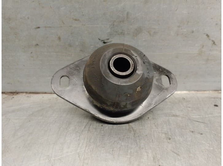 Recambio de soporte motor para seat marbella (28a) 0.9 cat referencia OEM IAM 867199383A 2