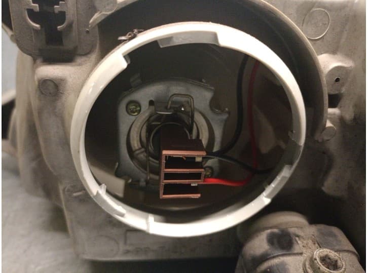 Recambio de faro derecho para saab 9-5 (ys3e) 2.0 t referencia OEM IAM 5284468 5284468 8