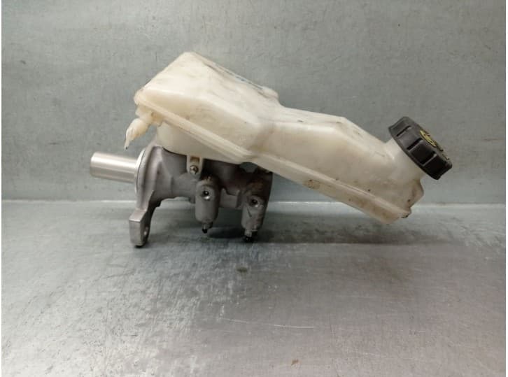 Recambio de bomba freno para opel corsa f (p2jo) 1.5 (68) referencia OEM IAM 32671769  TRW
