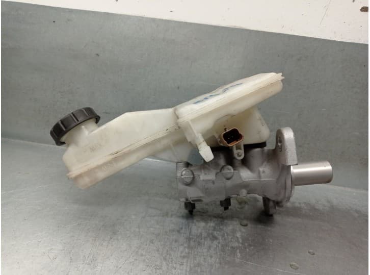 Recambio de bomba freno para opel corsa f (p2jo) 1.5 (68) referencia OEM IAM 32671769  TRW 3