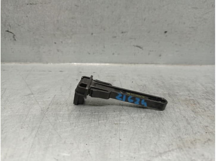 Recambio de sensor para opel corsa f (p2jo) 1.5 (68) referencia OEM IAM 7015011005  10104405 3