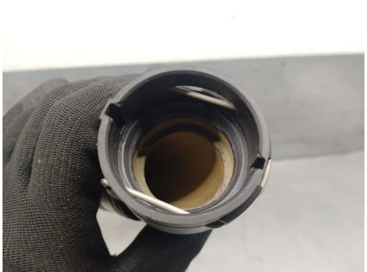 Recambio de tubo para jaguar xe (x760) 2.0 d referencia OEM IAM GX738260AC T2H4028 3