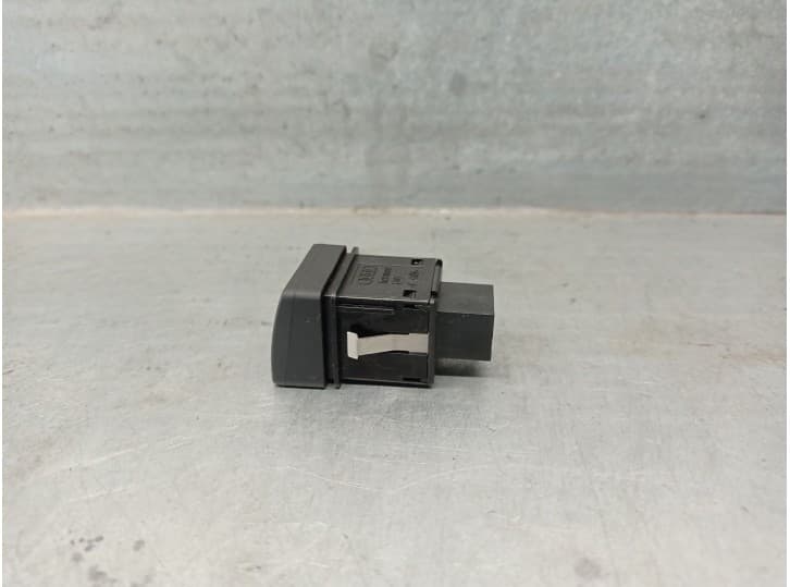 Recambio de warning para audi a4 b9 (8w2, 8wc) 2.0 tdi referencia OEM IAM 8W0941509A 2