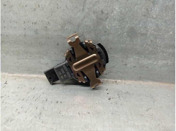 Recambio de sensor lluvia para kia stonic (yb) 1.0 t-gdi referencia OEM IAM 96000A2000 2
