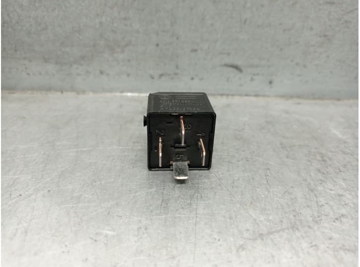 Recambio de rele para volkswagen sharan (7n1, 7n2) 2.0 tdi referencia OEM IAM 4H0951253A 2