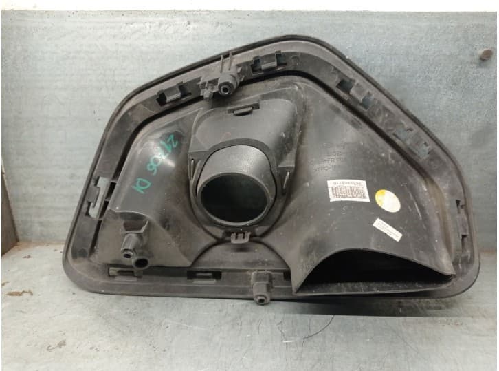 Recambio de moldura para kia stonic (yb) 1.0 t-gdi referencia OEM IAM 86525H8410 2