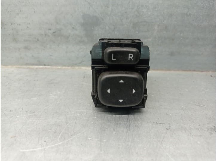 Recambio de mando retrovisor para lexus ct (zwa10_) 200h (zwa10_) referencia OEM IAM 183647
