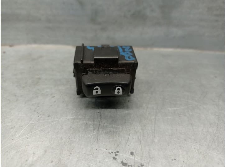 Recambio de interruptor para lexus ct (zwa10_) 200h (zwa10_) referencia OEM IAM R931