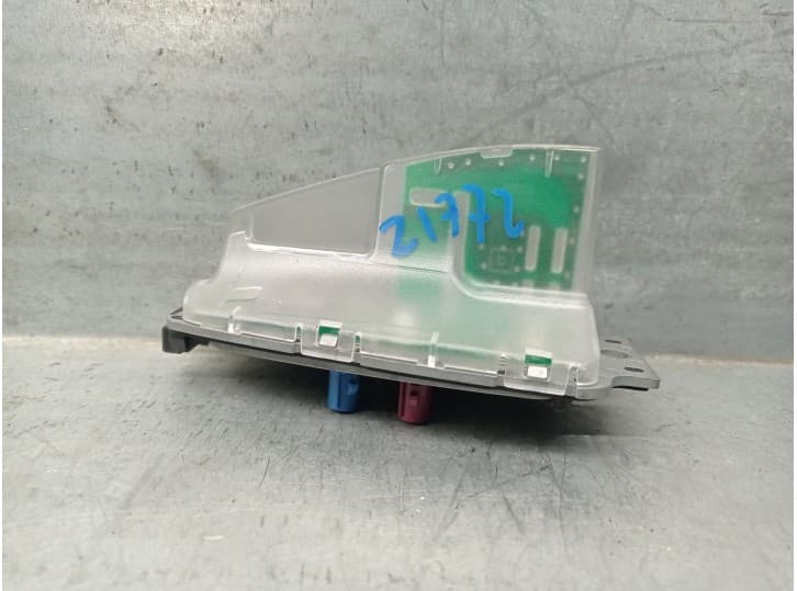 Recambio de antena para bmw x5 (e70) 3.0 sd referencia OEM IAM 694041806  E91E70