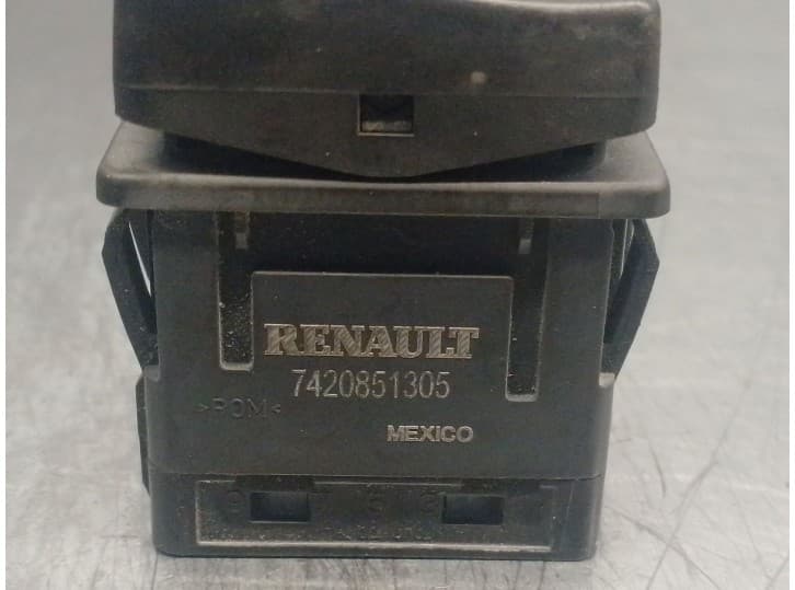Recambio de interruptor para renault premium distribution referencia OEM IAM 7420851305 4