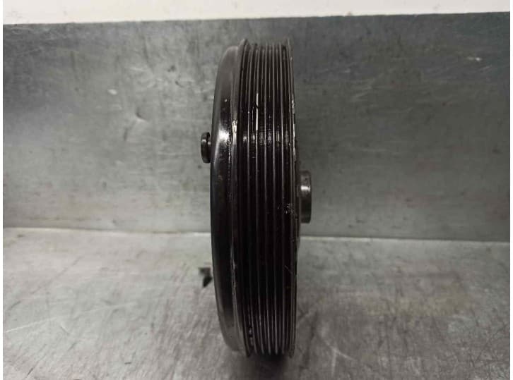 Recambio de polea cigueñal para volvo v70 i (875, 876) 2.5 tdi referencia OEM IAM 8627933 3