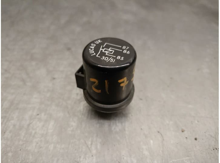 Recambio de rele para jaguar xj 6 4.2 referencia OEM IAM 33358D