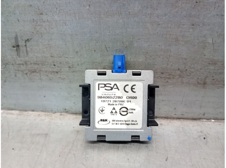 Recambio de antena para opel mokka 1.2 (76) referencia OEM IAM 9840652280  28709E