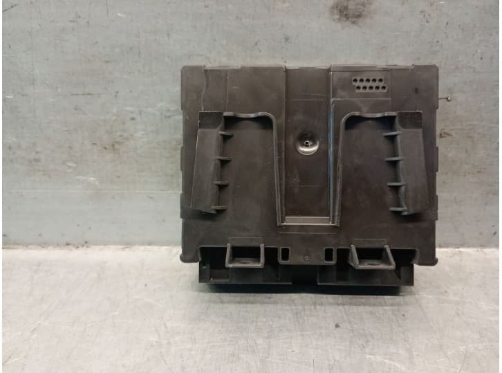 Recambio de modulo electronico para bmw 1 (f40) 118 i referencia OEM IAM 6411160466 2