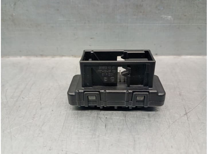 Recambio de sensor para bmw 1 (f40) 118 i referencia OEM IAM 6814609 61136814609 2