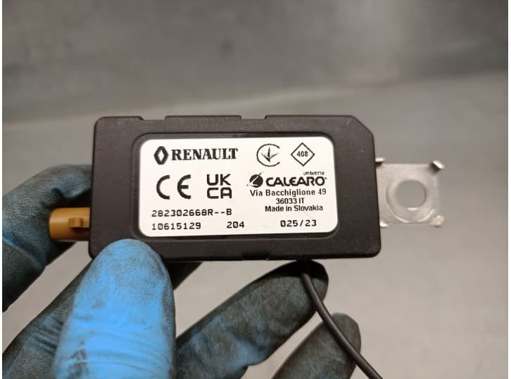 Recambio de antena para renault austral tce 130 referencia OEM IAM 282302668R  10615129 3