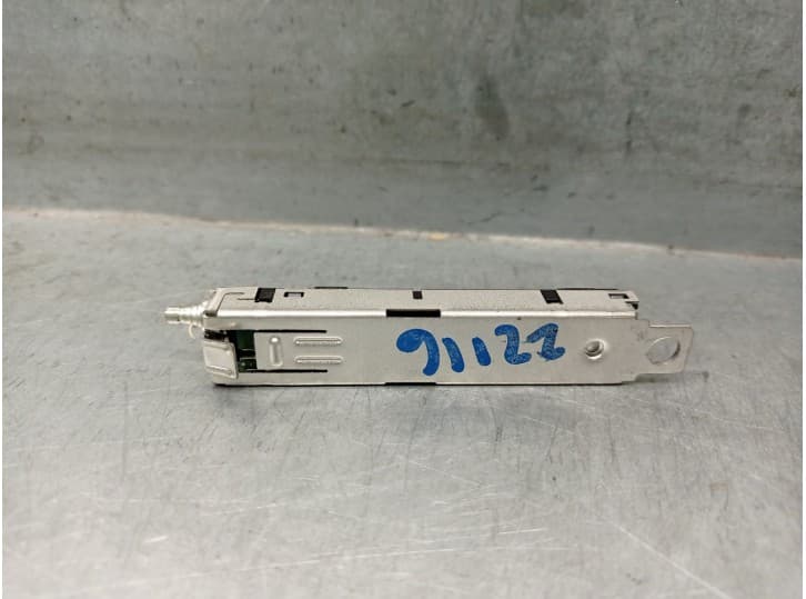 Recambio de antena para audi q3 (8ub, 8ug) 2.0 tdi referencia OEM IAM 8U0035225B  920195538 2