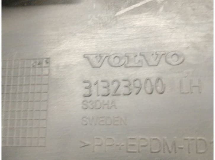 Recambio de moldura para volvo v60 i (155) d3 / d4 referencia OEM IAM 31323900 31323900 3