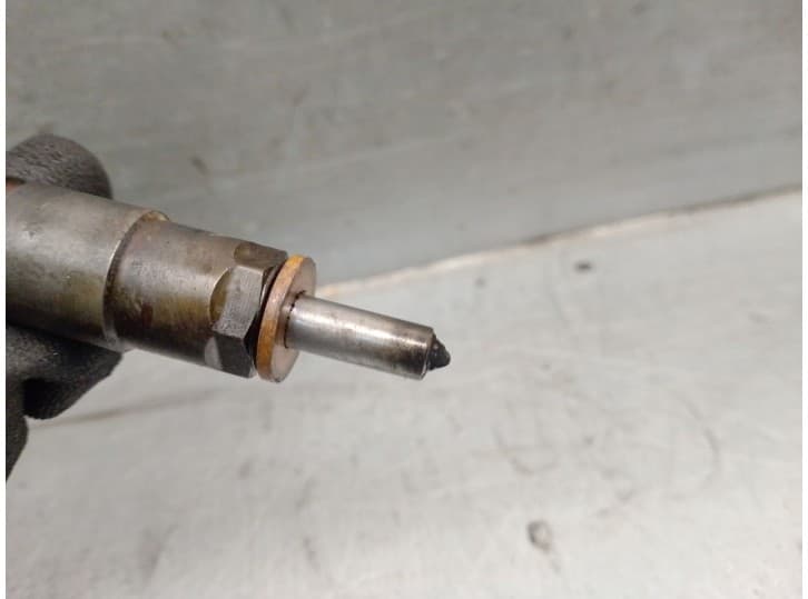 Recambio de inyector para fiat stilo (192_) 1.9 jtd (192_xe1a) referencia OEM IAM 0445110119 4