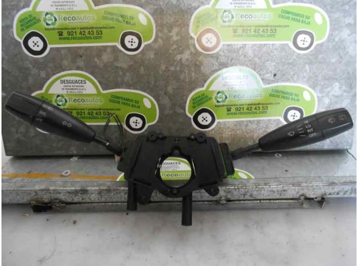 Recambio de mando luces para daewoo lanos (klat) 1.5 referencia OEM IAM 3993211000  DAEWOO