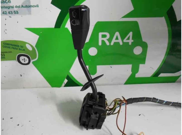Recambio de mando luces para bmw 5 (e34) 520 i 24v referencia OEM IAM 61318350691