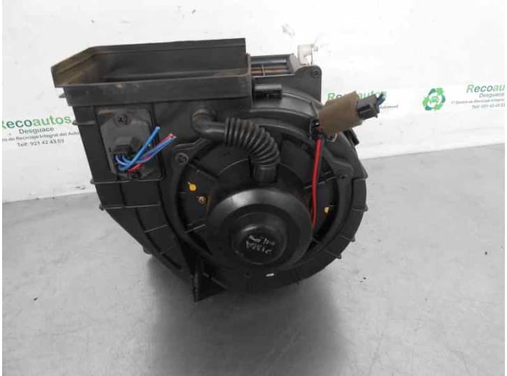 Recambio de motor calefaccion para hyundai accent i (x-3) 1.5 i 12v referencia OEM IAM