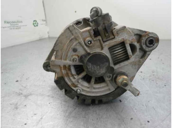 Recambio de alternador para daewoo lanos sedán (klat) 1.6 16v referencia OEM IAM 3