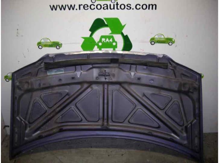 Recambio de capot para chrysler voyager (gs) 2.4 cat referencia OEM IAM  MORADO CLARO 2