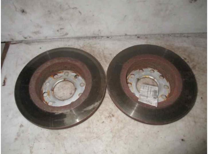 Recambio de disco freno trasero para volkswagen golf vi (5k1) 1.6 tdi referencia OEM IAM 3