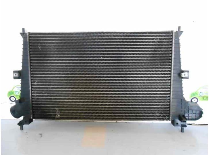 Recambio de intercooler para saab 9-5 (ys3e) 3.0 tid referencia OEM IAM 981028  VALEO
