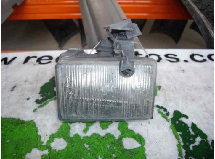 Recambio de faro antiniebla derecho para volvo s40 i (644) 1.8 referencia OEM IAM 2