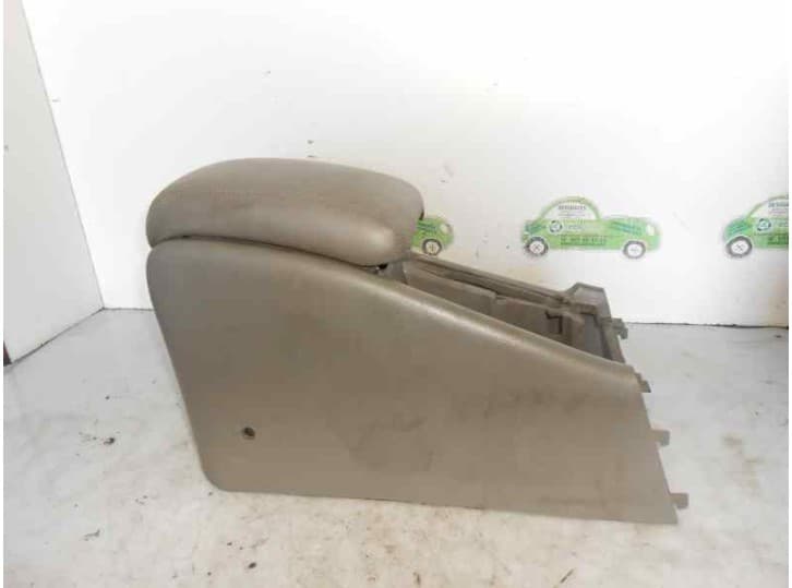 Recambio de apoyabrazos central para daewoo evanda (klal) 2.0 referencia OEM IAM