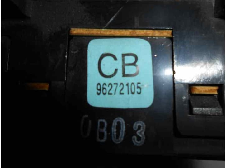 Recambio de reloj para daewoo nubira sedán (j150) 2.0 16v referencia OEM IAM 96272105 2