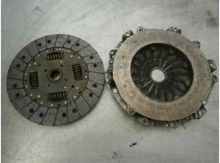 Recambio de kit embrague para ford mondeo i sedán (gbp) 1.8 td referencia OEM IAM   LUK 2