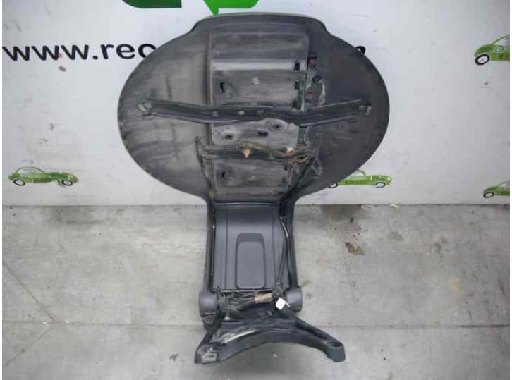 Recambio de tapa rueda de repuesto para jeep cherokee (kj) 2.5 crd 4x4 referencia OEM IAM 3