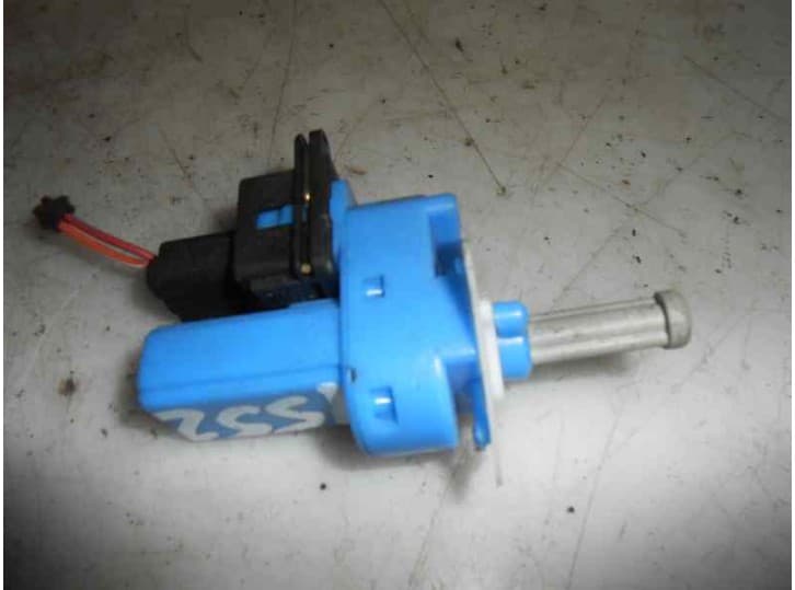Recambio de interruptor para saab 9-5 (ys3e) 3.0 tid referencia OEM IAM 98AB7C564AA U3NFA 2