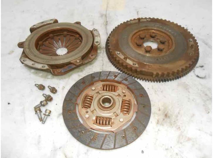 Recambio de kit embrague para peugeot 1007 (km_) 1.4 referencia OEM IAM 9657883380