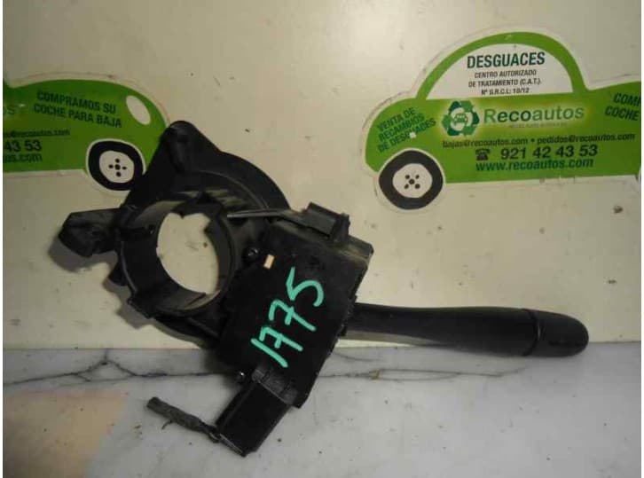 Recambio de mando luces para chrysler grand voyager (rg) 2.8 crd referencia OEM IAM 2
