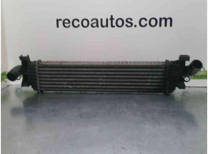Recambio de intercooler para volvo v50 (545) 2.0 d referencia OEM IAM 2