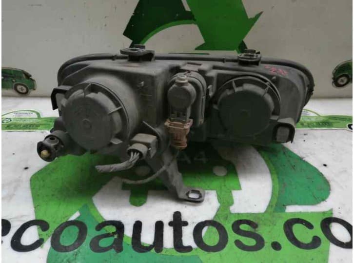 Recambio de faro izquierdo para rover 25 i hatchback (rf) 2.0 idt referencia OEM IAM 2
