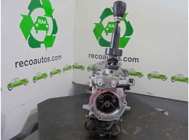 Recambio de caja cambios para kia sorento i (jc) 2.4 referencia OEM IAM 2