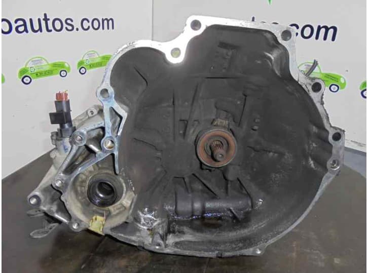Recambio de caja cambios para nissan primera traveller (wp11) 2.0 td referencia OEM IAM