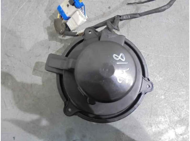 Recambio de motor calefaccion para kia sorento i (jc) 2.4 referencia OEM IAM 3G11 2