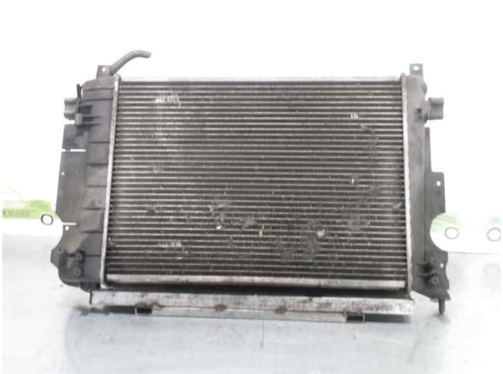 Recambio de radiador agua para saab 9-3 (ys3d) 2.2 tid referencia OEM IAM 4729588 2