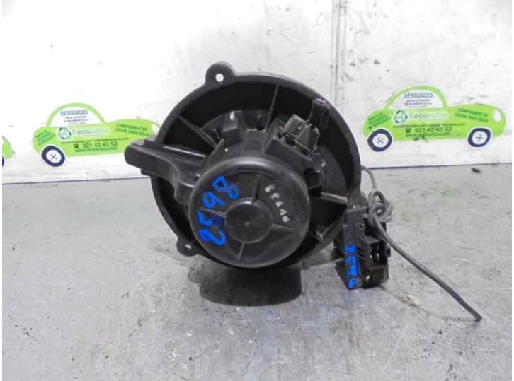 Recambio de motor calefaccion para kia rio i hatchback (dc) 1.3 referencia OEM IAM 3