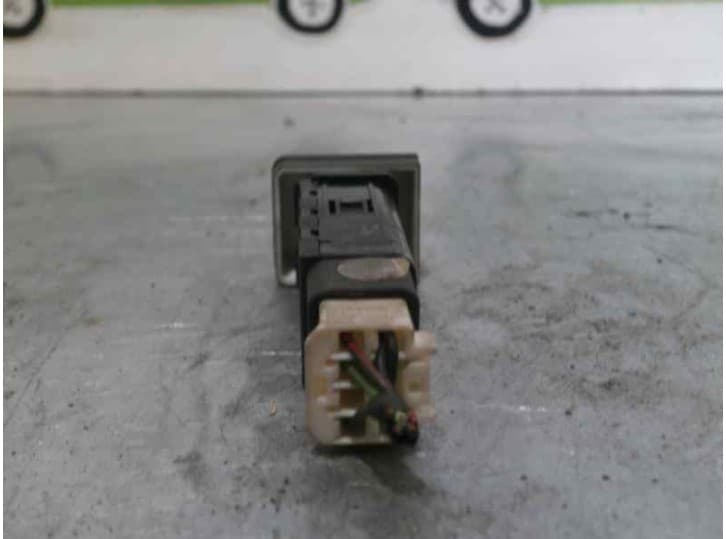 Recambio de mando para kia carens i monospace (fc, fj) 2.0 crdi referencia OEM IAM 2