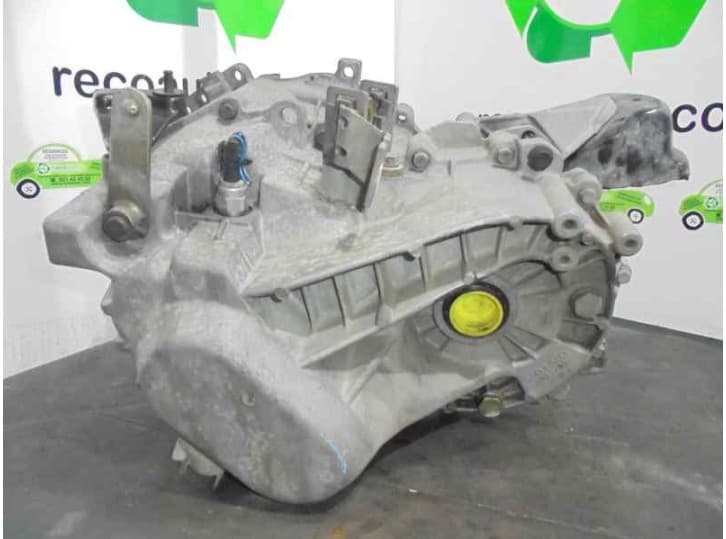 Recambio de caja cambios para volvo v70 i (875, 876) 2.0 referencia OEM IAM P1208918  4.45 3