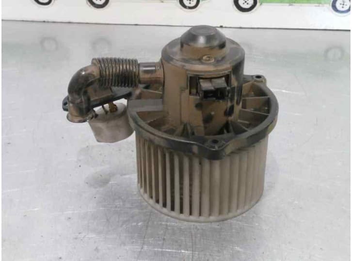 Recambio de motor calefaccion para hyundai trajet (fo) 2.0 crdi referencia OEM IAM